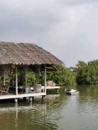 pulse​ คาเฟ่สุดชิลกลางน้ำ​ บางขุนเทียน​