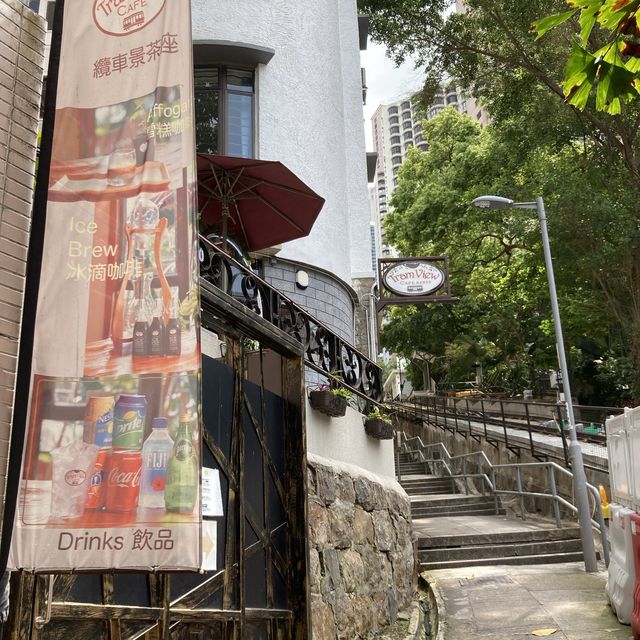 纜車出發前的寧靜  