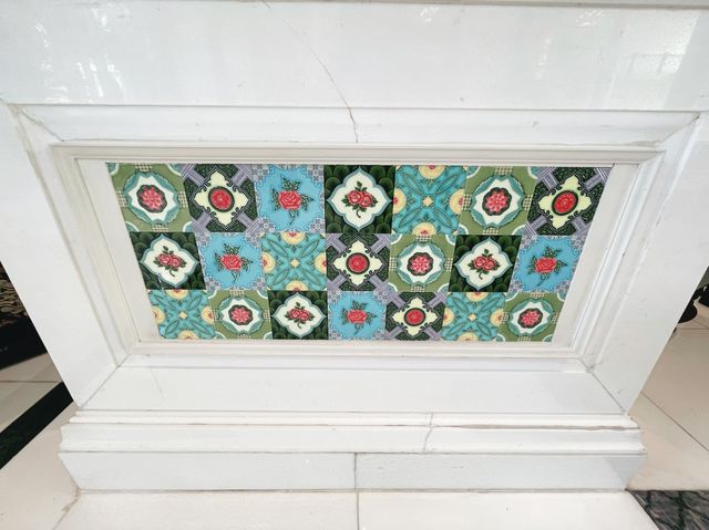 Colonial Peranakan history