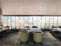 Traditional meets modern hotel bar