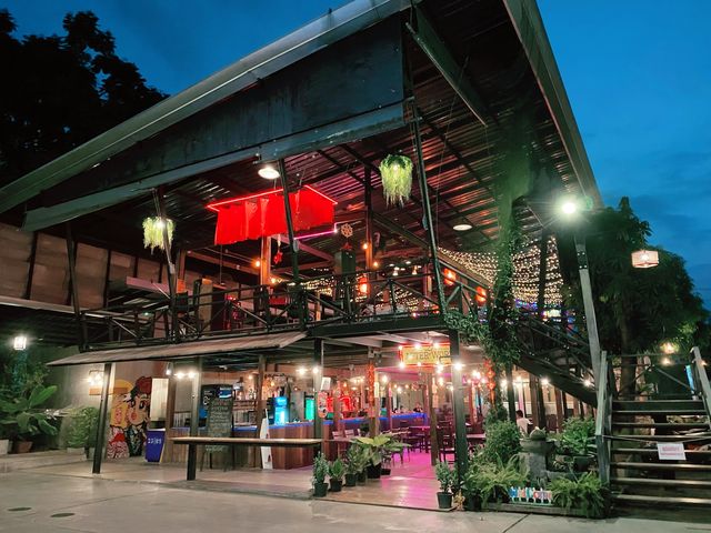  The Zenith Residence Hotel 