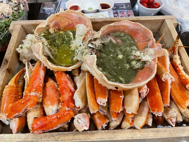 싱싱한 대게가 ! 대게만찬 🦀