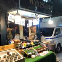 ตลาด G town hing hoi market
