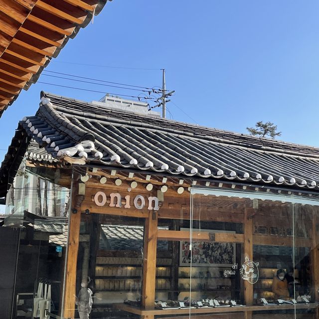 빵으로 파티하면? 빵파레! 어디서? 어니언 안국에서!