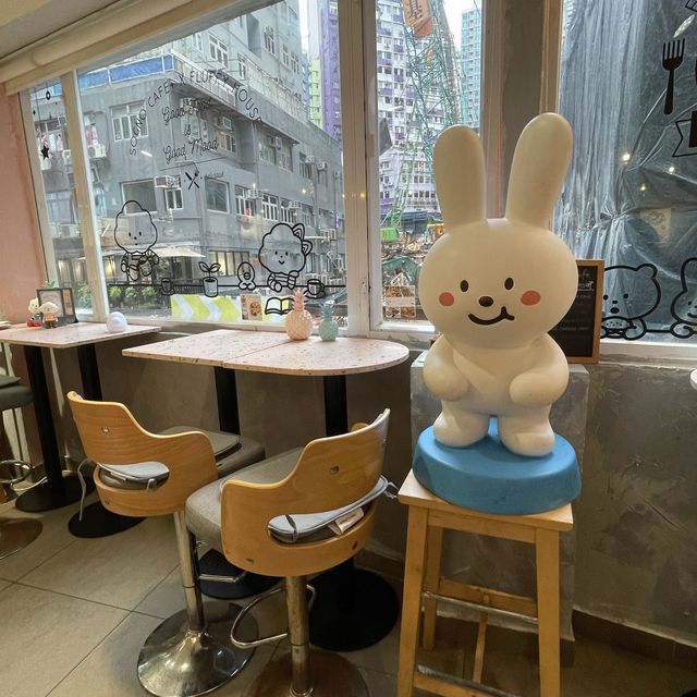 Sogno cafe + X fluffy house