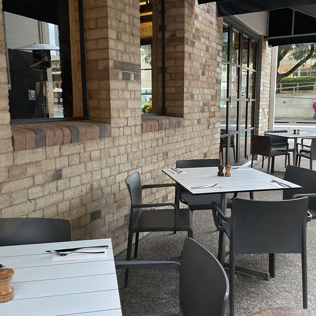 브리즈번 화덕피자 맛집 줄리어스 피자 , Julius Pizzeria