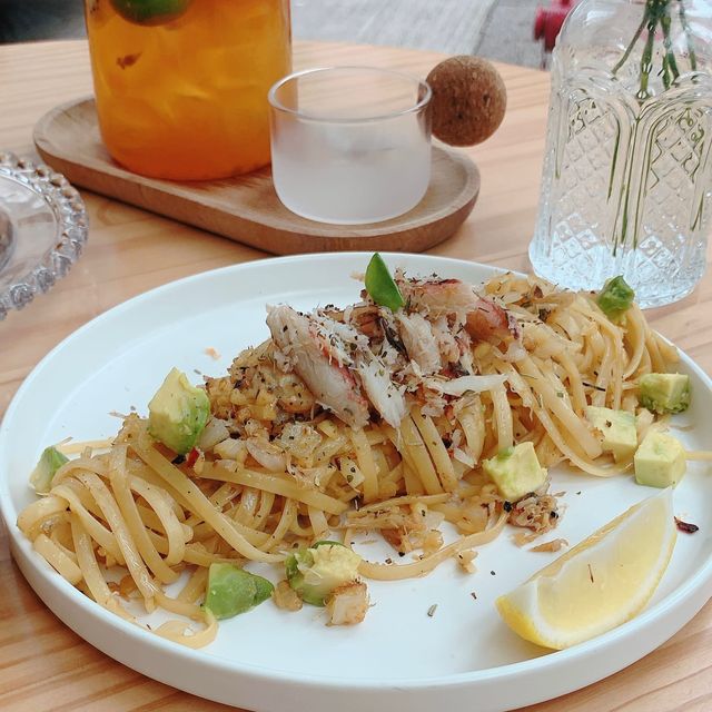 和暖陽光穿透既紅磡小清新cafe☀️