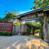 The Antique Riverside Resort ชิลล์ริมแม่น้ำ