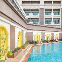 ที่พักพัทยา สระว่ายน้ำาวยมาก! “Grand Palazzo”