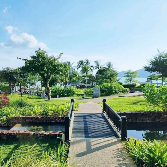 Hotel with private beach 🏖️