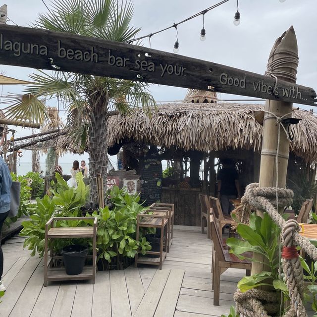  Laguna Cafe 🏝️คาเฟ่สไตล์บาหลี บาใจ 
