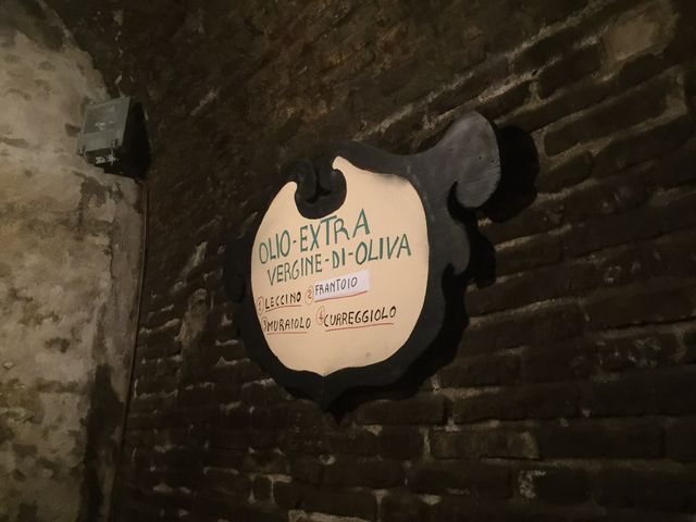 Underground winery’s in Montepulciano 🍷 