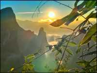 Sunrise at Yangshuo Mountain Retreat 