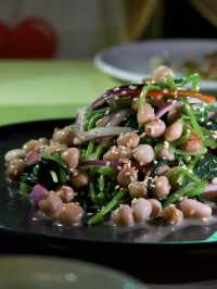 Local Delights at Tiantongxuan
