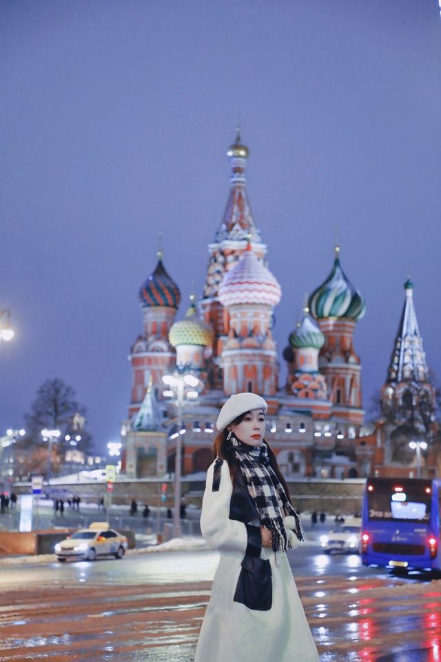 Snowy Moscow, that's the scenery I want!