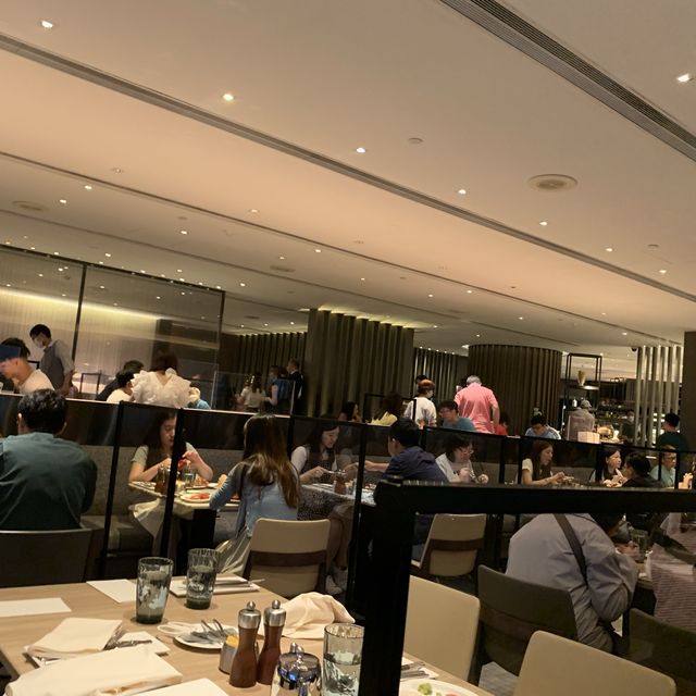高級浪漫酒店餐廳