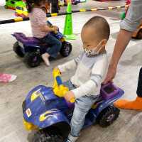 【 充滿萬聖節氣氛的室內遊樂場 】
