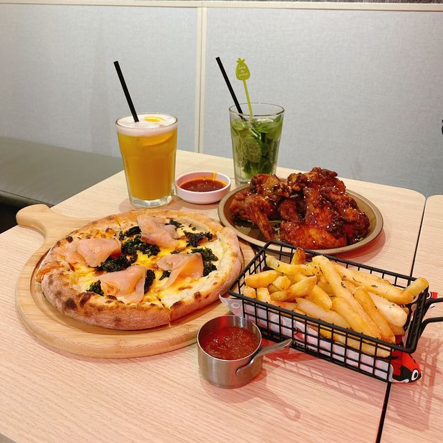 將軍澳出色烤雞+手工PIZZA