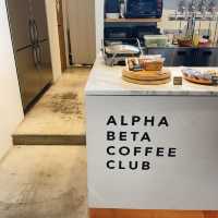 自由が丘　屋上カフェ《ALPHA BETA COFFEE CLUB》