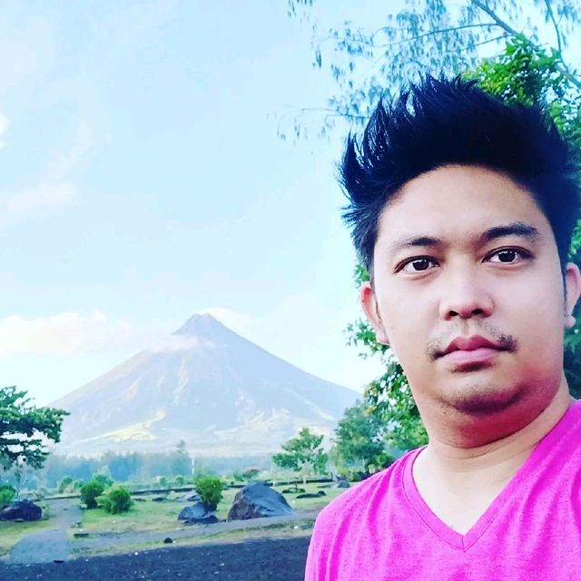 Dine with the gods at Mt. Mayon