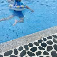 恐龍主題Staycation！恐龍公仔x沙發仔x浴袍