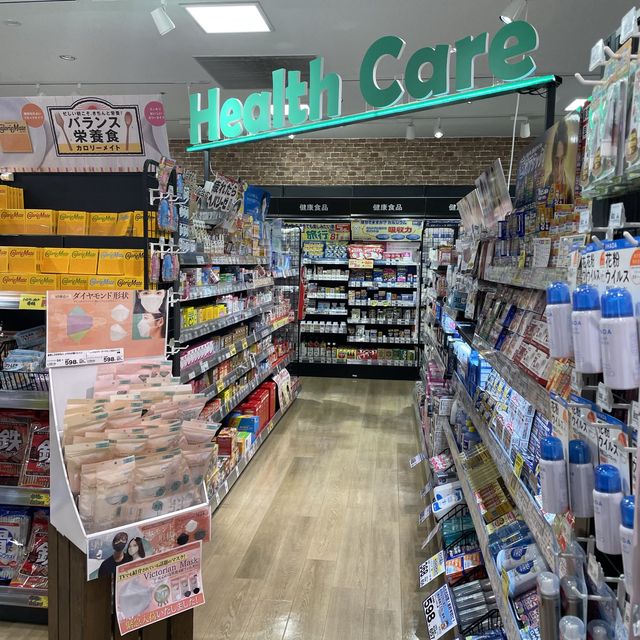 【横浜・みなとみらい】Cremo横浜ワールドポーターズ店でハロウィン準備