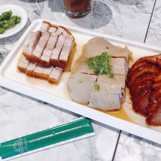 🫖🍴東區必吃港式茶餐廳🇭🇰 HOLLYWOOD STREET 荷李活茶街 (SOGO忠孝店) 🥧💚