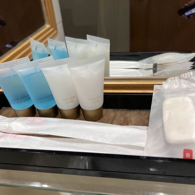 北角美麗華盛景: 舊式 乾淨 北角美麗華盛景: 舊式 乾淨