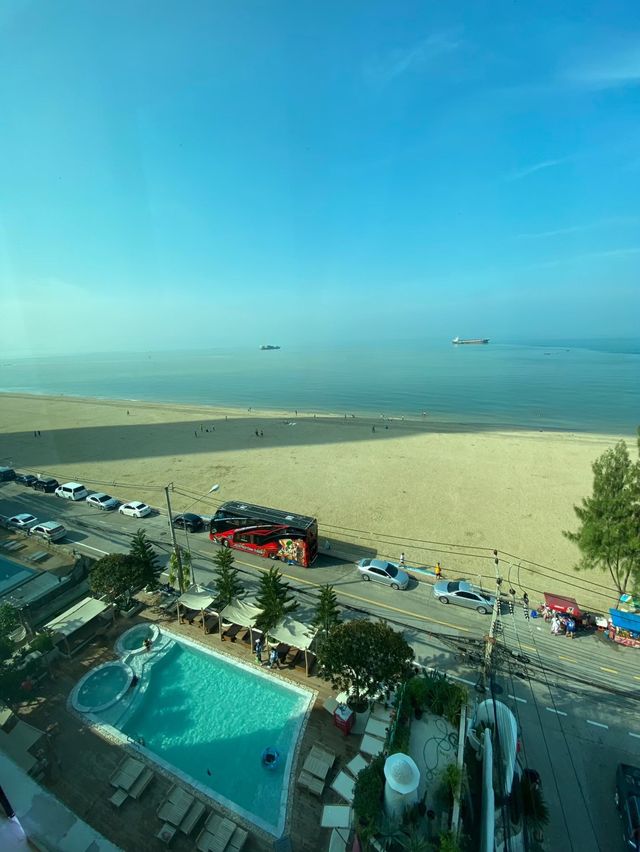 เที่ยวหาดจอมเทียน