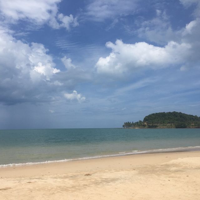 หาดหินงาม