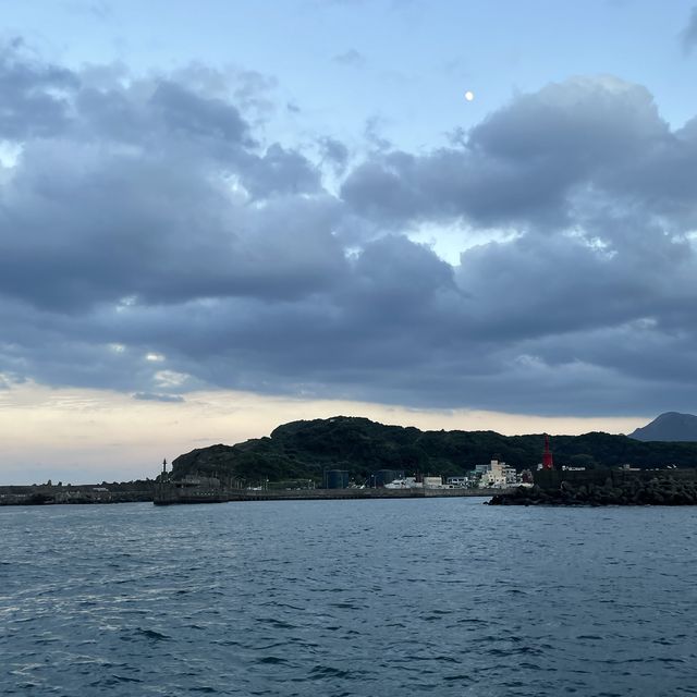 到八斗子不吃海鮮沒關係，到海邊吹吹海風也可以