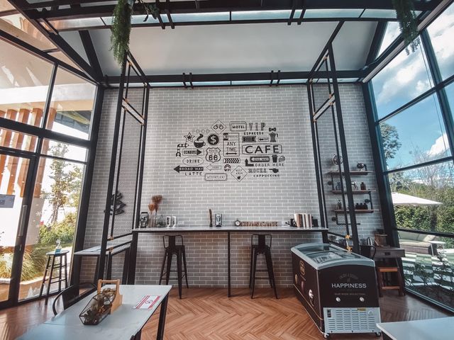 คาเฟ่ในปั๊ม สะดวกมากเว่อร์ 🤩