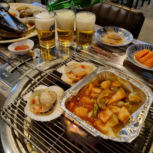 배불러도 계속 먹어지는 광안리 조개구이 '송원'