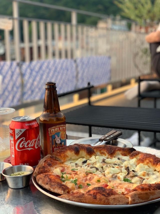 [서울] 해방촌에 위치한 남산뷰 테라스 피자집🍕