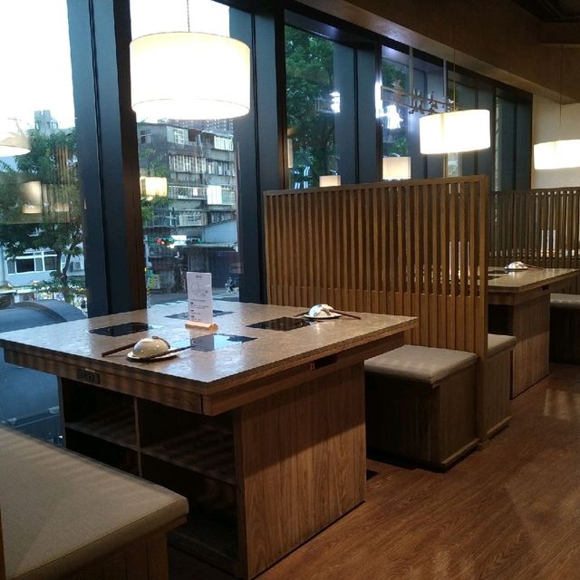 新北板橋超有質感的丹生炊事火鍋店