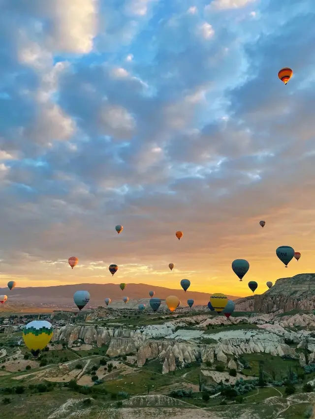 Hot Air Balloon @ Love Valley