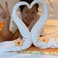 SAMAL ISLAND: FOR A CHANGE!
