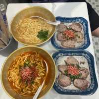 "海 三碗麵"