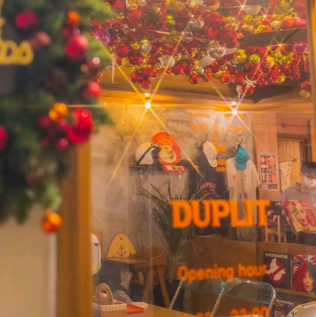🎄해리단길 핫플 크리스마스로 가득찬 카페 [부산, 듀플릿]