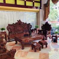 New West Street International Hotel 🏨 