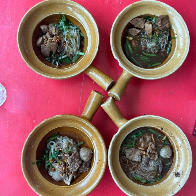 ก๋วยเตี๋ยว​วัดใหญ่​ ต้องมา​ @อยุธยา​