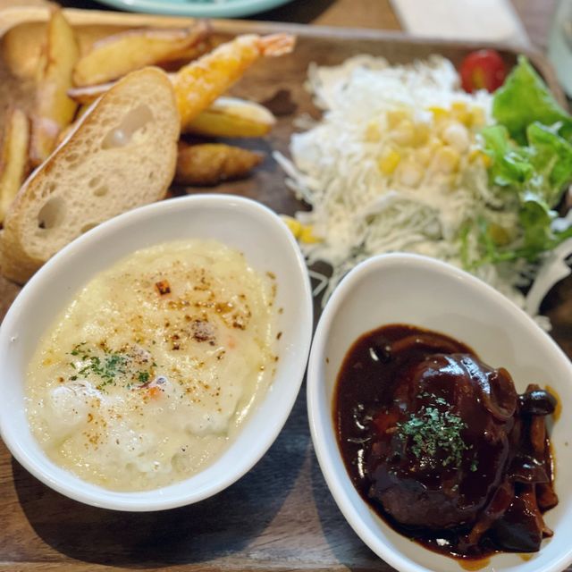 【大阪】なんば CITY  チーズたっぷり🧀ハンバーグ✨good spoon✨