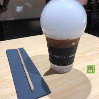 MOLESKINE pop up store期間限定店玩流體畫飲靚咖啡