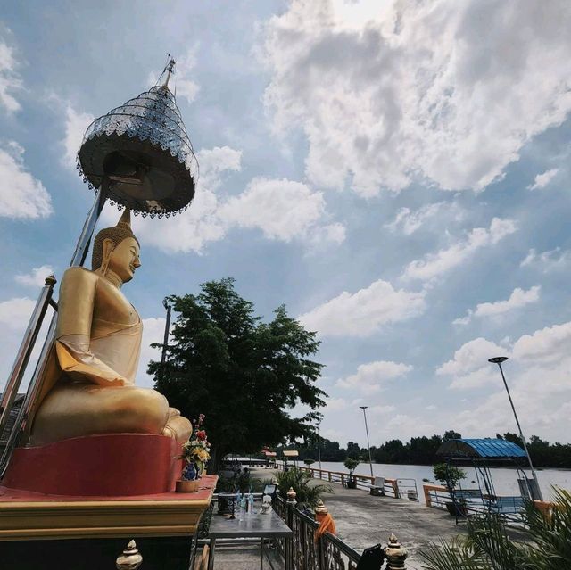 วัดงามริมแม่น้ำบางปะกง