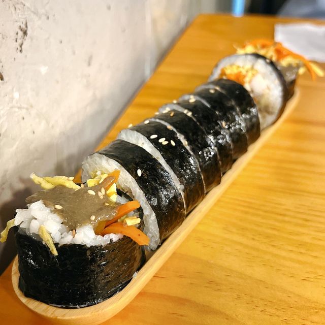 【OPPA Coffee Bar Restaurant - 超長拉絲🔥必點熔岩芝士炒飯】
