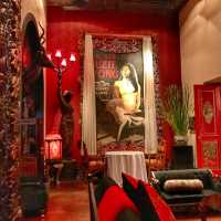  Art gallery style restaurant in Jakarta