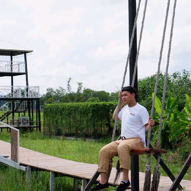 เที่ยวคาเฟ่สุดฟิน กินส้มตำสุดแซ่บ @วัดถ้ำเสือ
