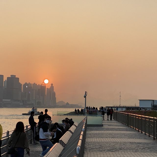 ［尖沙咀文化中心廣場］- 日落打咭位🌞