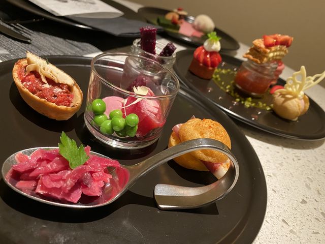 宿泊者なら必ず食べられる『アフタヌーンティーセット』がいただけるホテル