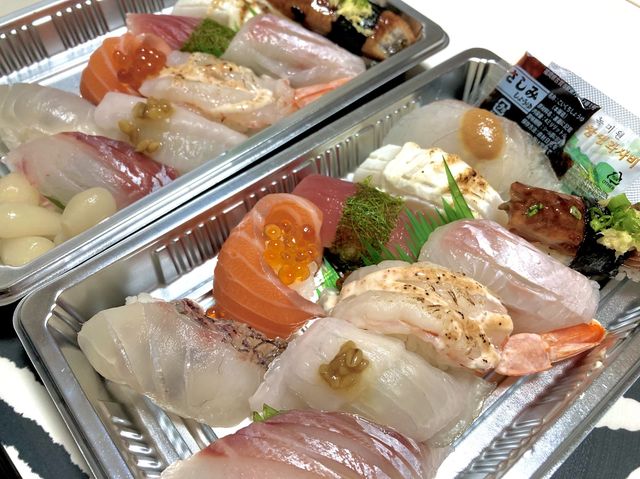 ‘문래동의 축복’ 신선하고 맛좋은 초밥맛집 ‘초밥마트’